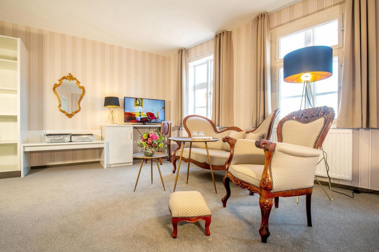 Hotel Busch เวสเตอร์ชเตเดอ ภายนอก รูปภาพ