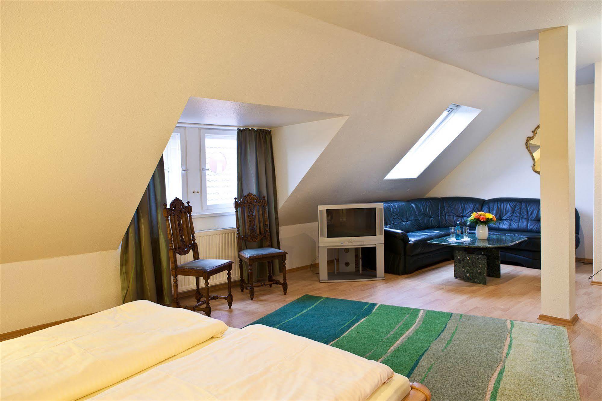 Hotel Busch เวสเตอร์ชเตเดอ ภายนอก รูปภาพ